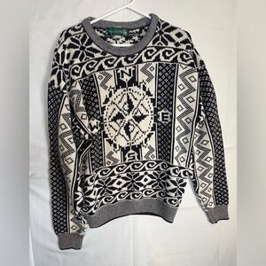Vintage Knights Terrace Compass Rose Graphic Knit Sweater • Aesthetic Retro 90s